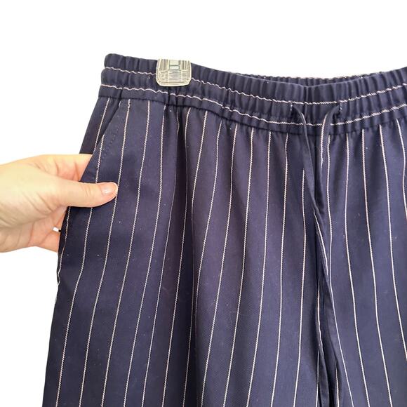 Gap Pull On Wide Leg Navy Stripe Pants Pockets Sz Large Elastic Waist - Picture 2 of 4